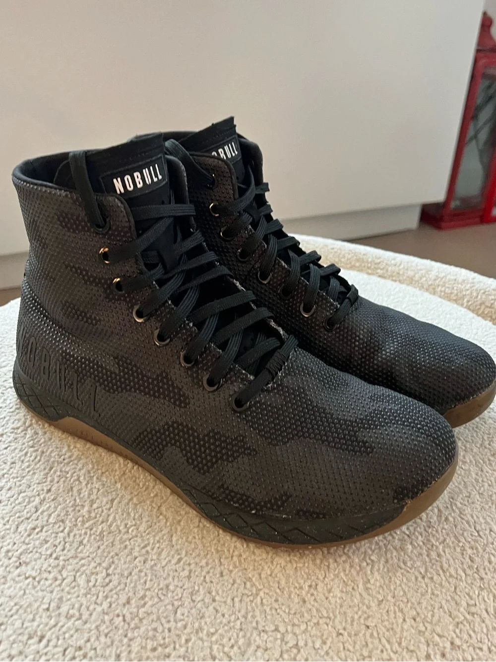 NOBULL Outwork High Top Trainer Sneakers Shoes Black Camo / Gum Mens Size 9